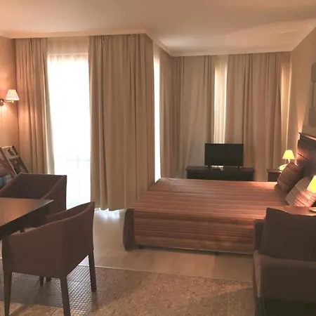 Apartman квартира- студия в отеле Royal Beach